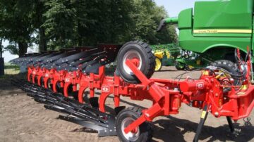 Живе спілкування у полі