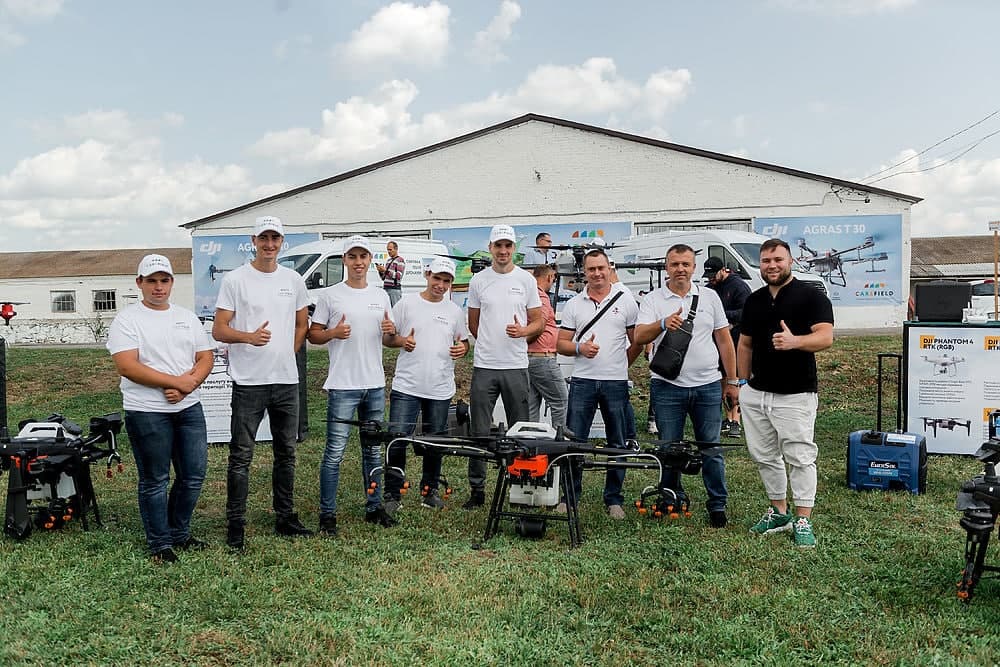 Технології, техніка, перспективи нішевих культур і перша презентація CLAAS TRION 730 - як пройшло Свято Врожаю Agro Techno 2021