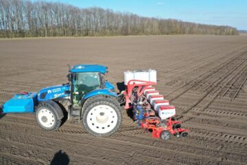 Унікальна технологія проєкту FreeFarm забезпечує живлення та вегетацію рослин на вищому рівні