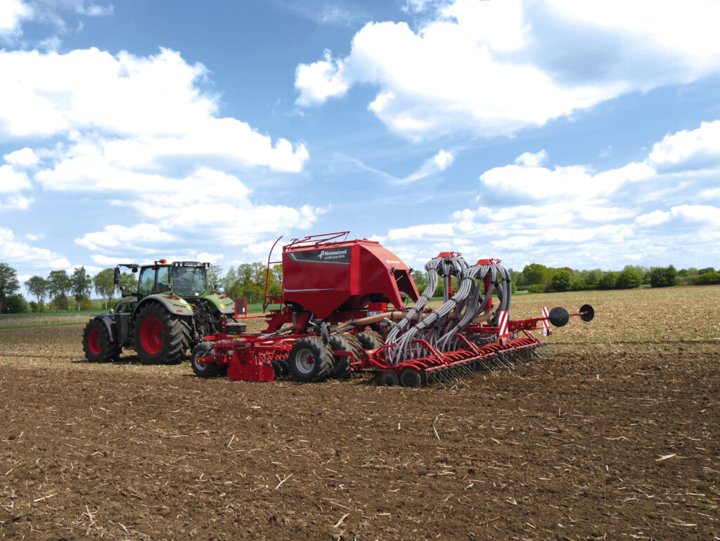 Посівна комбінація Kverneland U-drill plus від «Волинської Фондової Компанії»: п’ять операцій лише за один прохід агрегата