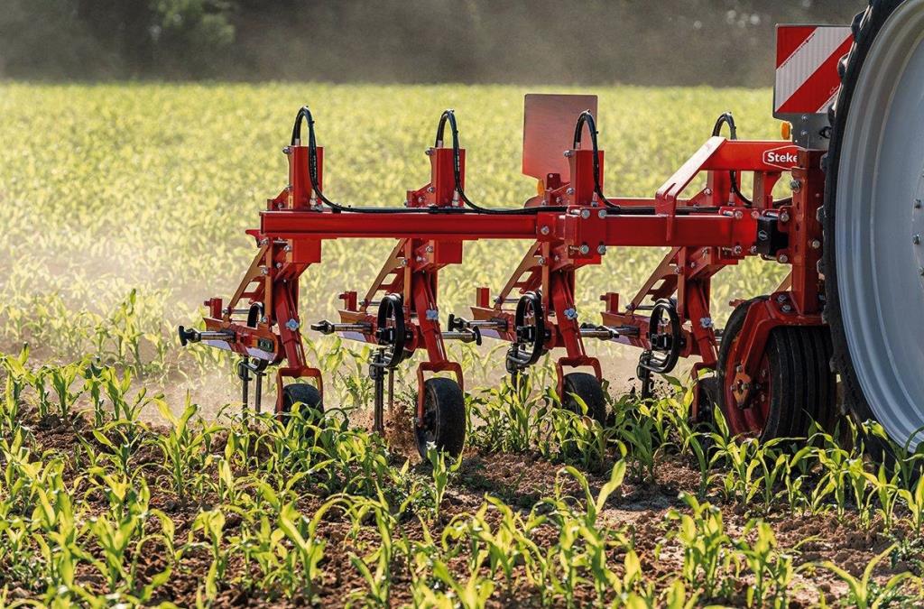 STEKETEE EC-Weeder 9 V: універсал зі штучним інтелектом