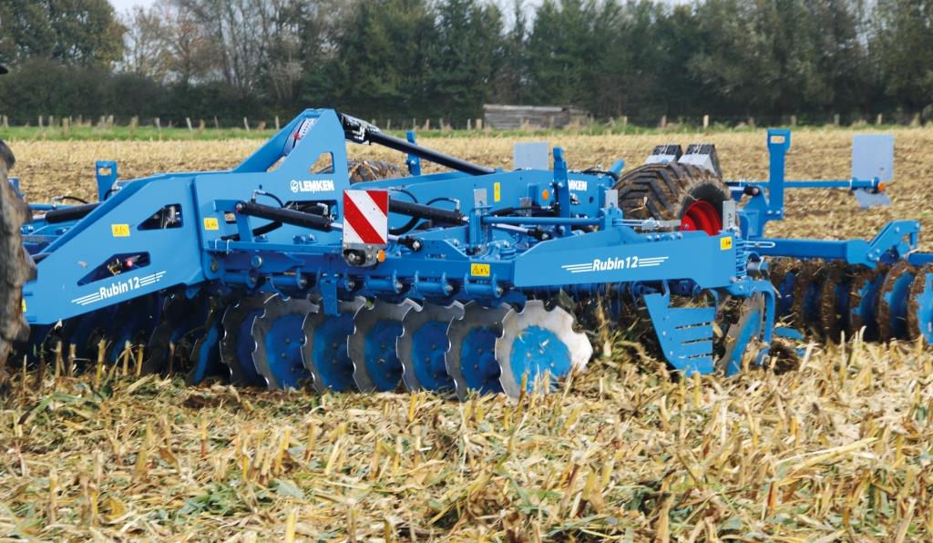 Дискова борона – основний помічних аграріїв