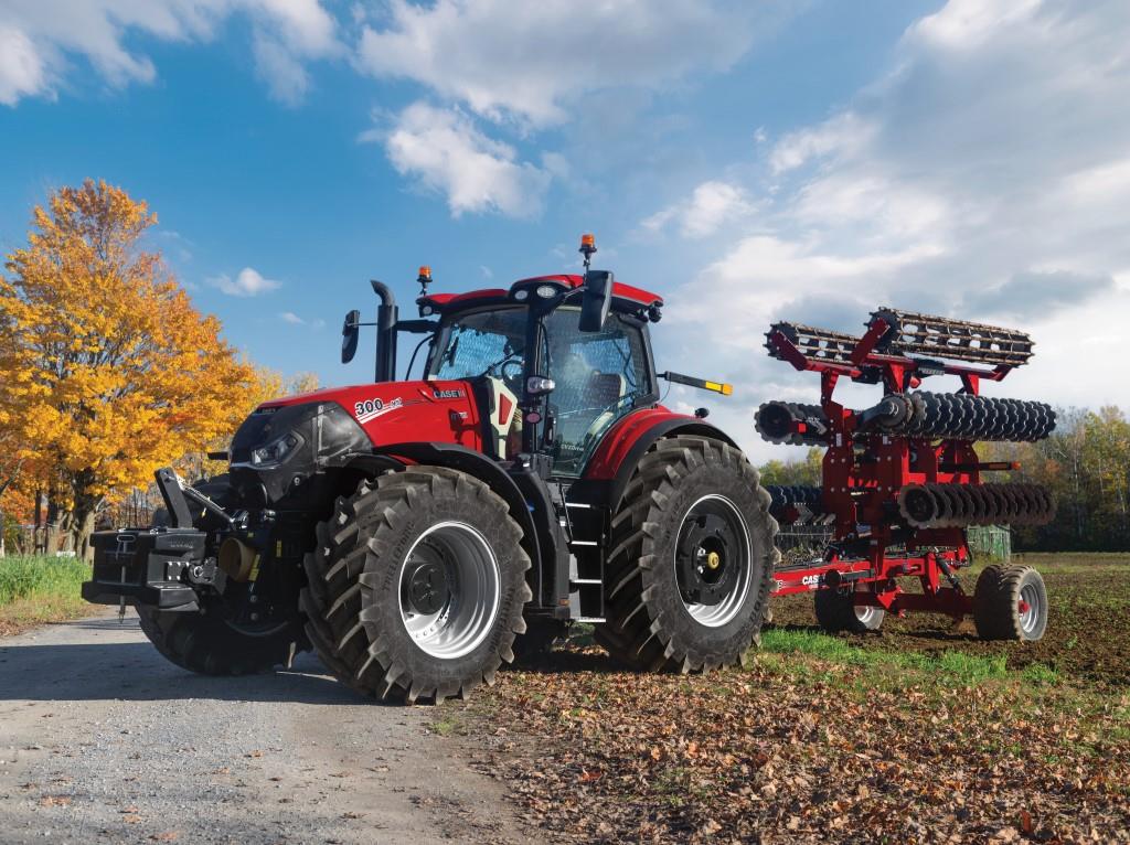 Перший трактор оновленої серії Optum AFS Connect розпочав роботу на українських ланах