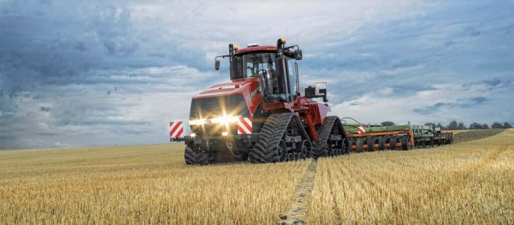 Найпотужніша оновлена серія тракторів Case IH Quadtrac 600 прибуває на склади Тайтен Машинері Україна