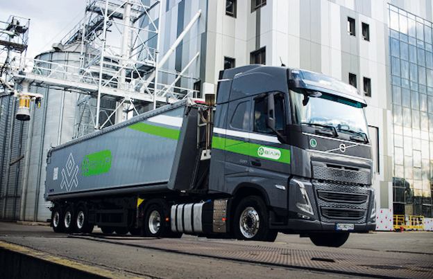 Євген Дудка: «Кожну хвилину життя у нас є вибір: бути сильними чи слабкими. Вибір нашої компанії – не здаватись, вірити та рухатися вперед!»