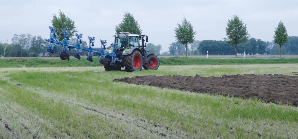 Напівнавісний чи навісний?