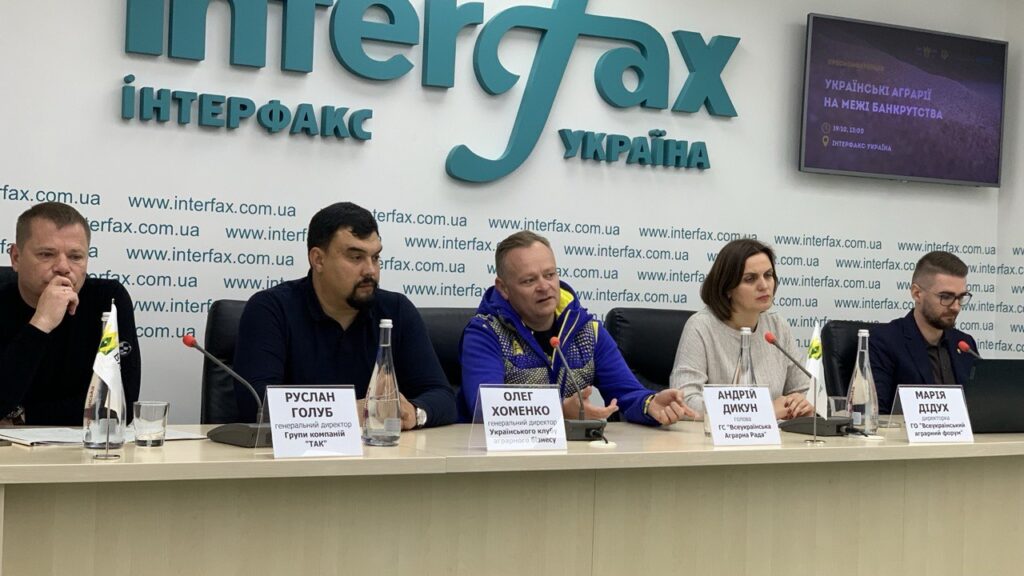 Кредити виживання: через збитковість галузі аграрії просять владу залишити пільгові умови “5-7-9”