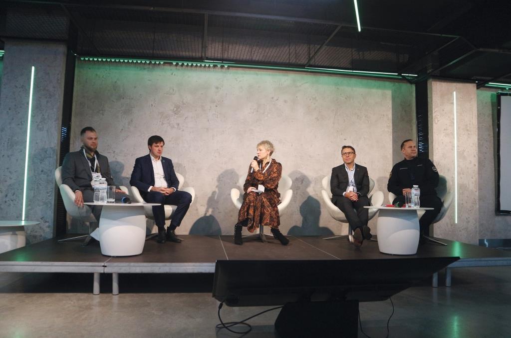 На фермерському зльоті «Кооперація на 360°» ділилися успішними прикладами роботи у сучасних умовах, новими інструментами та технологіями