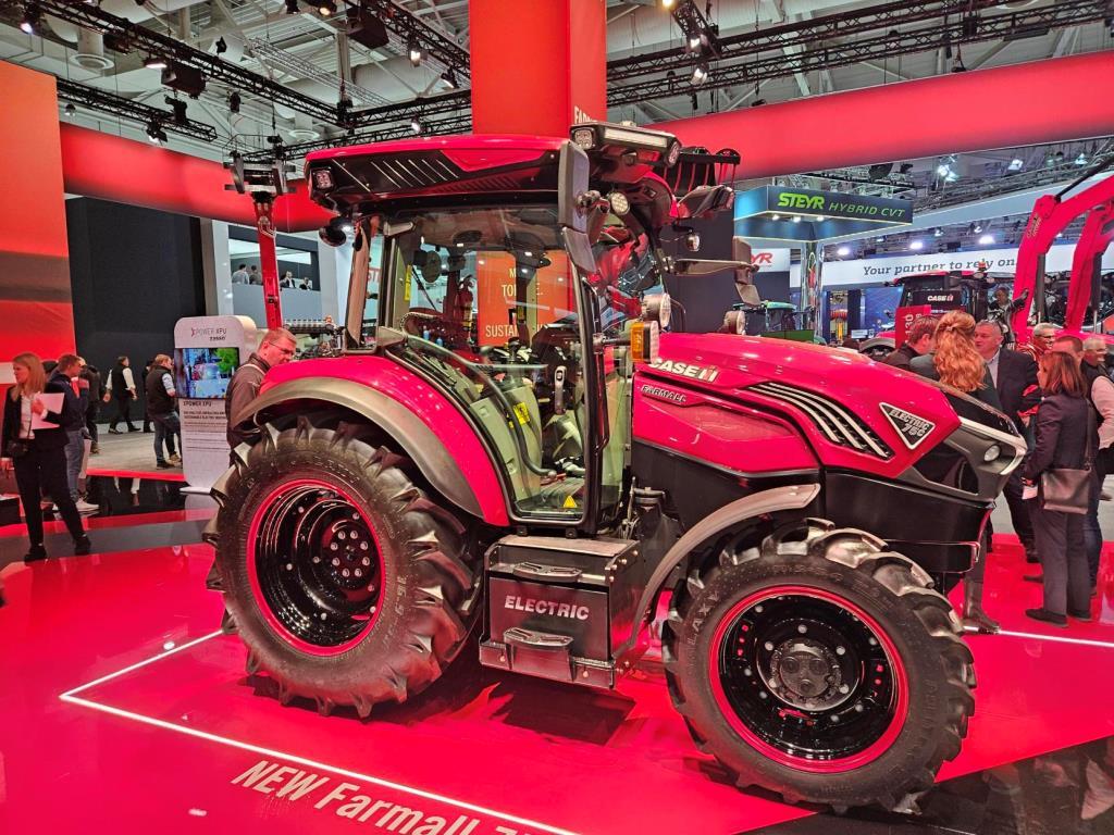 Ефективний розвиток та модернізація технологій вирощування рослинних культур - спільна мета ключових гравців українського аграрного ринку