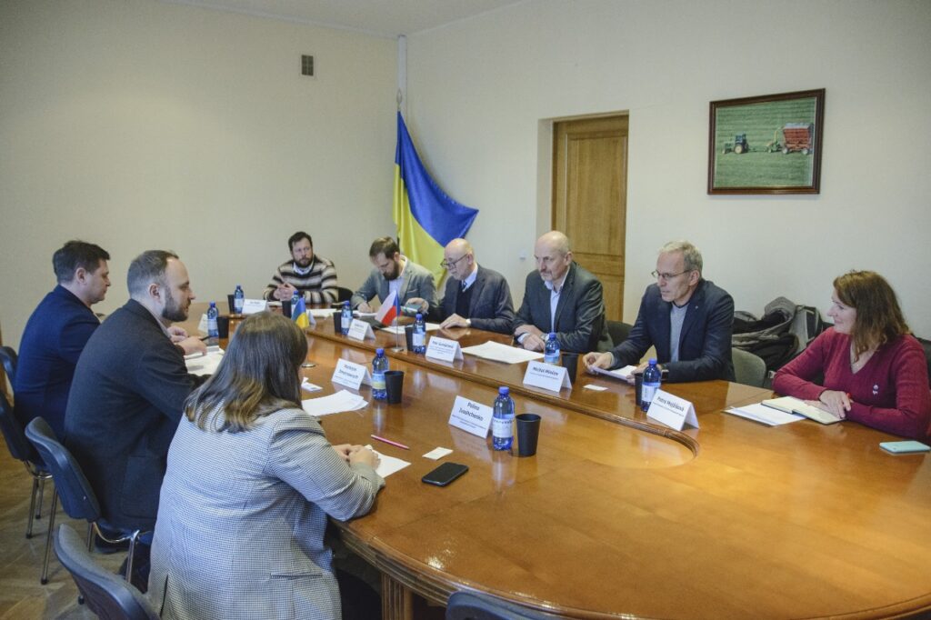 Заступник Міністра агрополітики Маркіян Дмитрасевич обговорив з чеською урядовою делегацією напрямки співпраці
