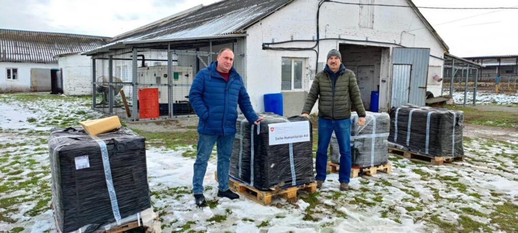 Господарства з виробництва молока отримують гуманітарну допомогу від Швейцарії - збір запитів триває