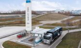 Daimler і Linde розробили нову технологію заправки вантажівок воднем
