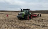 Уперше в Україні представили роботу гусеничного трактора Fendt 1162 Vario MT потужністю 618 кінських сил