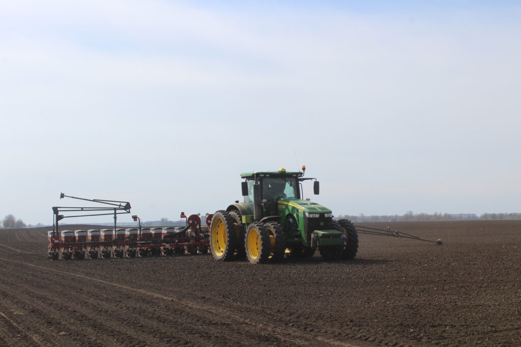 Астарта розпочала посівну 2024