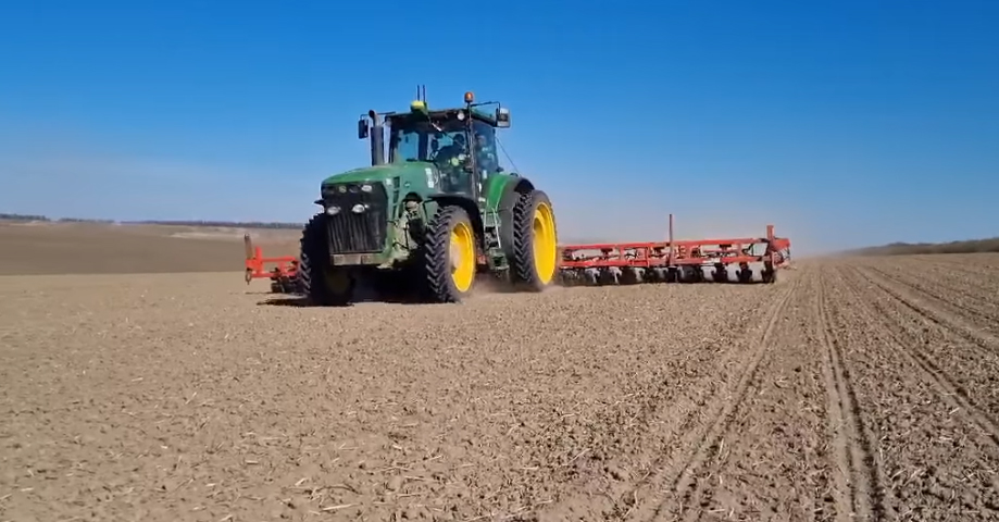 На Хмельниччині планують посіяти 35 тис. га цукрових буряків