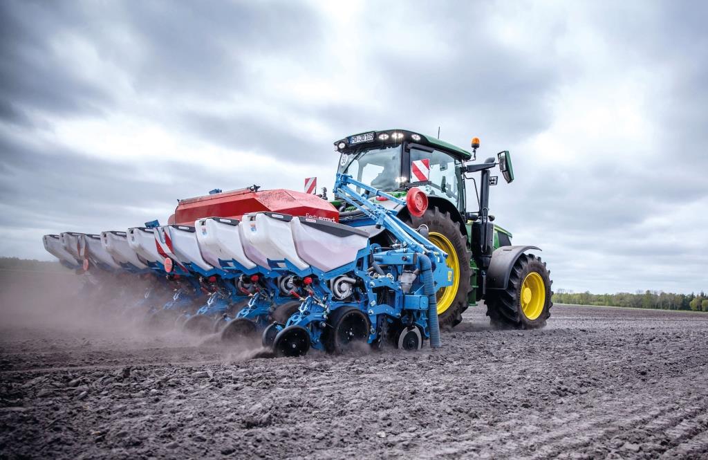 Сучасні сівалки для посіву цукрових буряків: технології для високих врожаїв