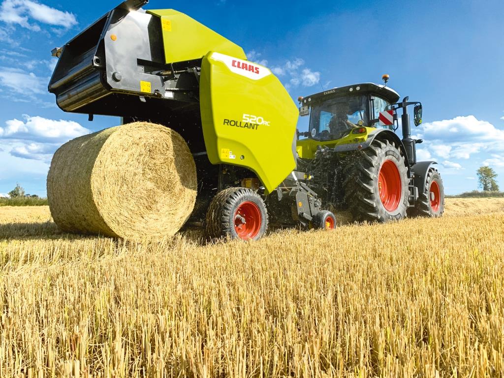 Прес-підбирачі: незамінні помічники фермерів