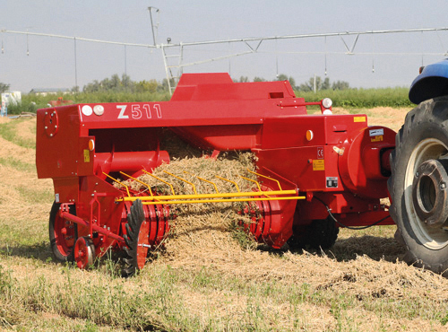 Прес-підбирачі: незамінні помічники фермерів