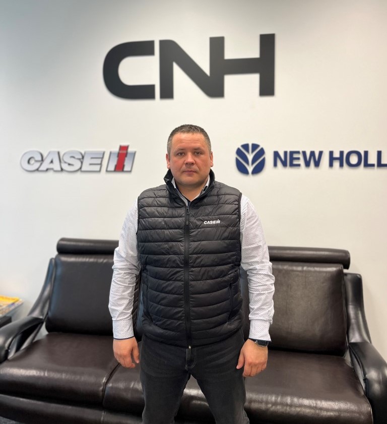 CASE IH Axial-Flow® серії 250 та MacDon FD2: нестримна сила та бездоганна майстерність для щедрого врожаю