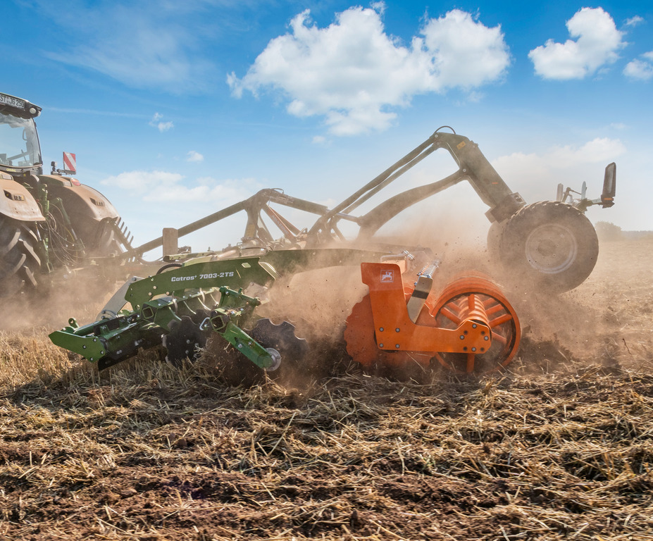 Нові компактні дискові борони AMAZONE Catros+ 03 з робочою шириною від 4 м до 7 м та системою Smart Frame System