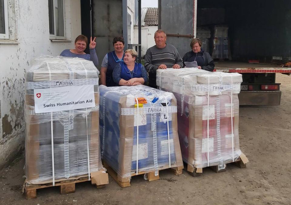 Кожне третє господарство з виробництва молока в Україні отримало гуманітарну допомогу від Швейцарії