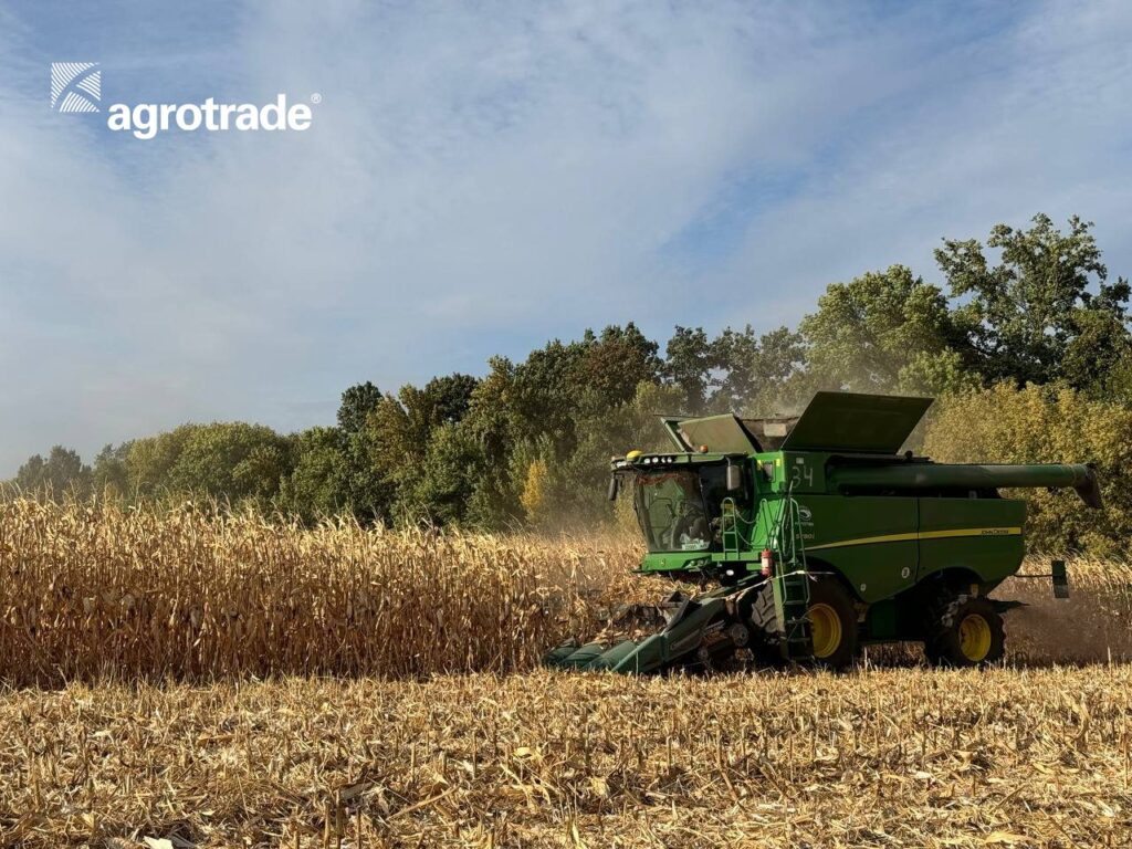 У Групі АГРОТРЕЙД триває збирання кукурудзи