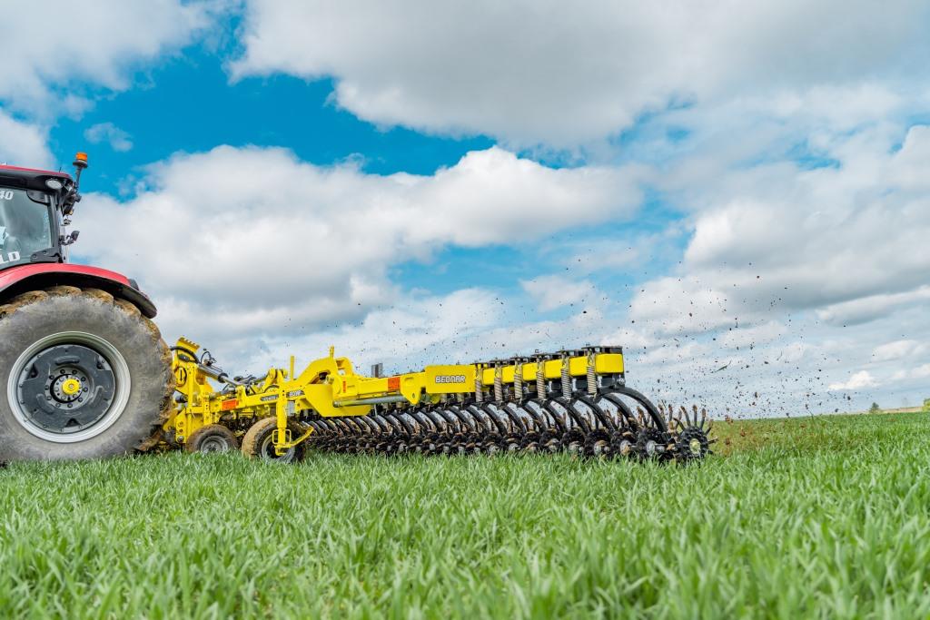 Ротаційна борона – для механічного знищення бур’янів і не тільки