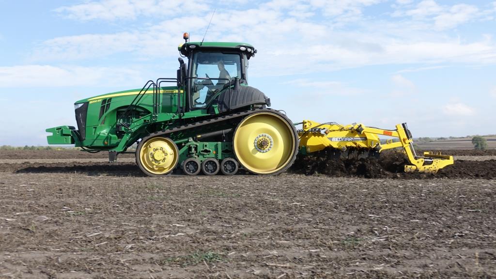 Ефективне землеробство: точні технології та індивідуальні підходи до кожного поля