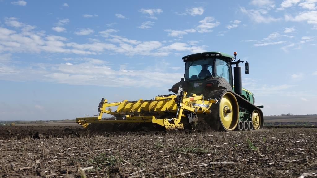 Ефективне землеробство: точні технології та індивідуальні підходи до кожного поля