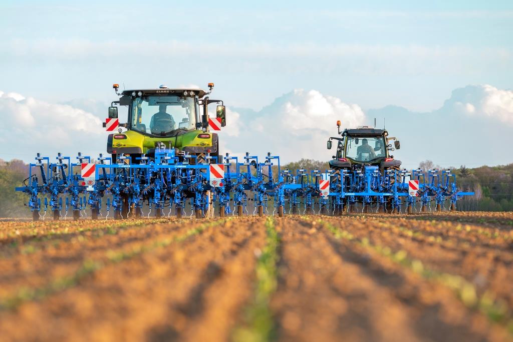 Підготовка ґрунту, посів та догляд за культурами: три топові агрегати Lemken на весняний сезон