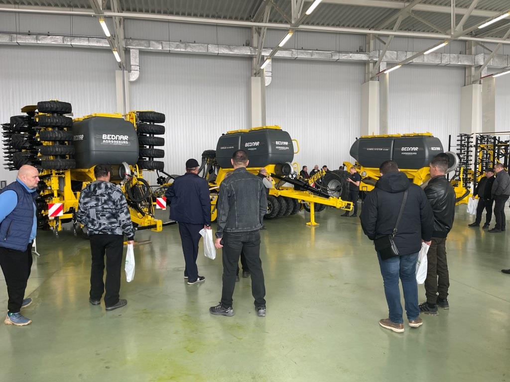 BEDNAR та AGRORESURS презентували інновації у сфері землеробства: від традиційного до прогресивного!
