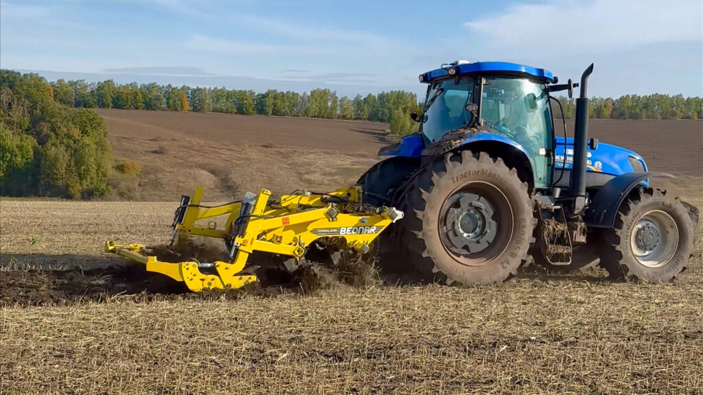 Збереження вологи, мінімізація обробітку, точний посів: технологічна стратегія «Полтава Агро» з BEDNAR
