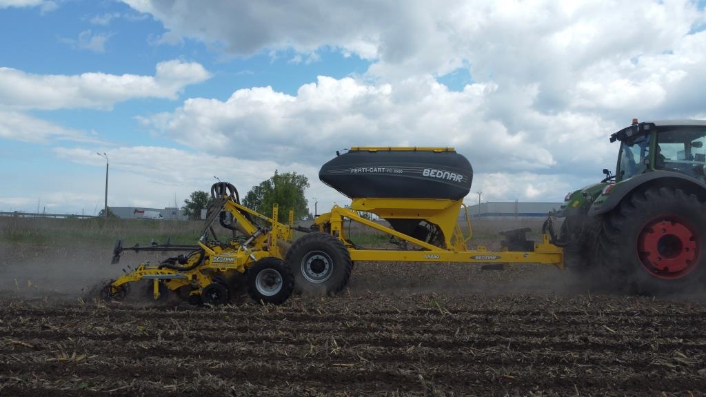 Ресурсозберігаючі технології на “Прибутковому полі”: від аналізу ґрунту до діджиталізації