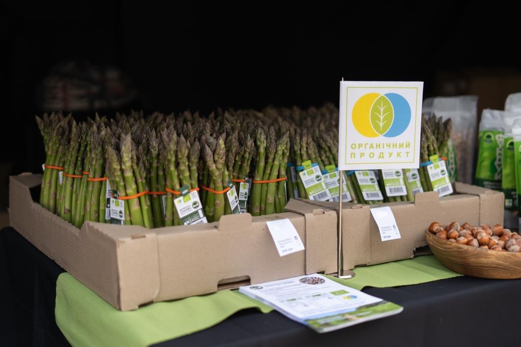 Львівський ярмарок смаку об’єднав понад 50 виробників з різних куточків України — серед них виробники органічної продукції 