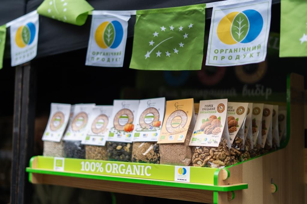 Львівський ярмарок смаку об’єднав понад 50 виробників з різних куточків України — серед них виробники органічної продукції 