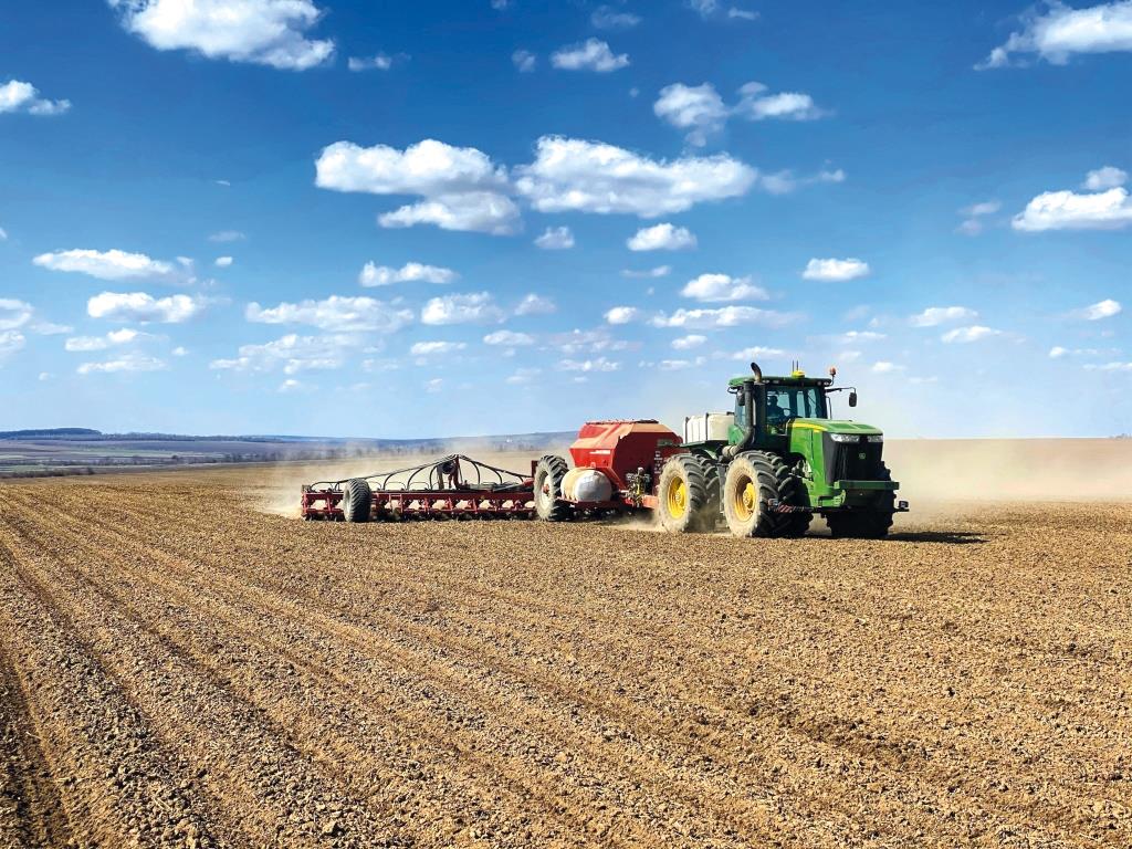 Весна викликів: посівна 2025 стартує повільно, але з надією на врожай та стабільність