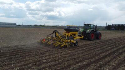 Ефективні технології для прибутку: як Strip-till допомагає аграріям
