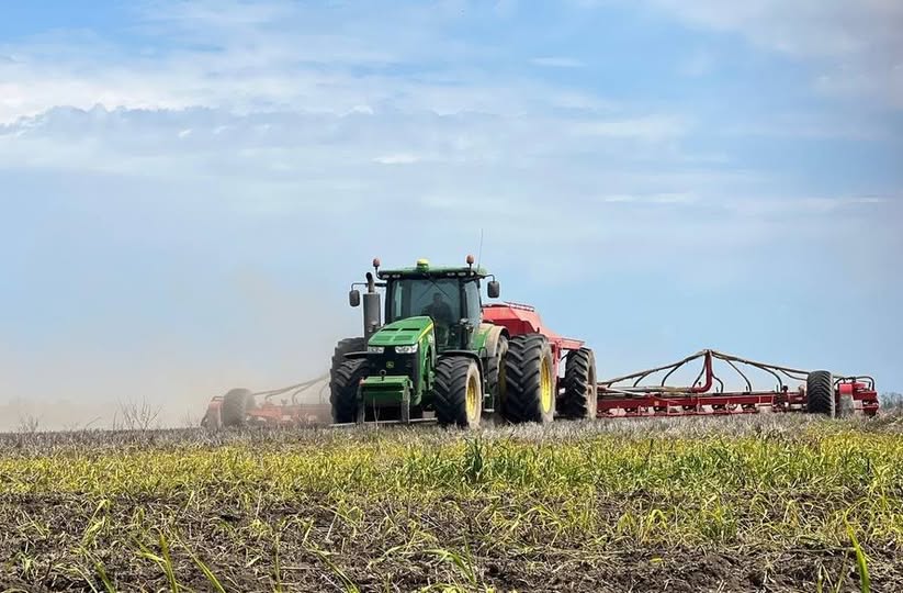 Аграрії Львівської області успішно завершили сівбу ярих культур