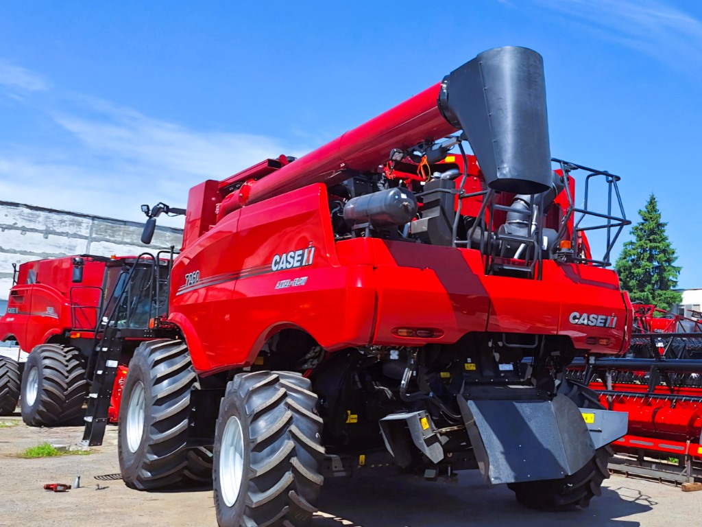 Новий стандарт ефективності: комбайн Case IH Axial-Flow 7260 вже в Україні