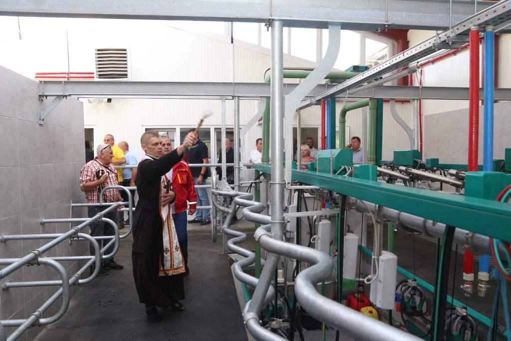 Сучасна молочна ферма відкрилася у Синяві: нові можливості для Тернопільщини