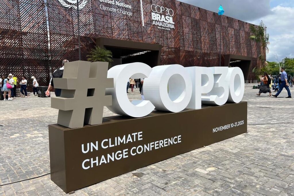 Україна представила “Капсулу часу” на COP30: шкода довкіллю від війни, оновлений НВВ і вимога коректності у звітах рф