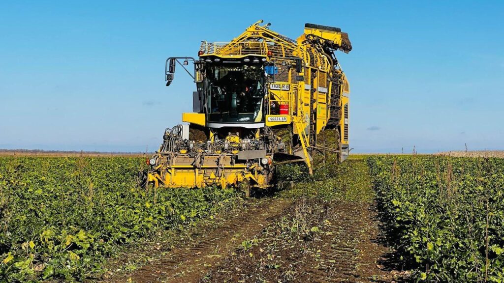 Група УПІ-АГРО завершила посів озимих та демонструє відмінні результати сходів