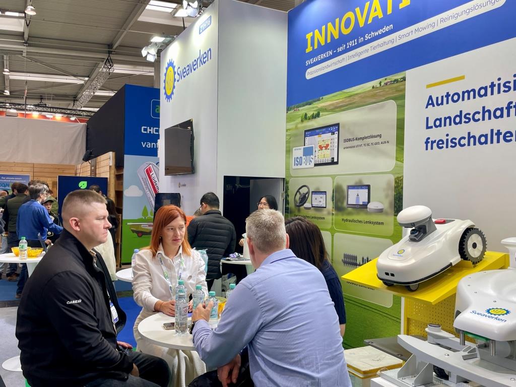 Тайтен Машинері Україна оголосила про випуск нового автопілоту під власним брендом T-Line: початок нової ери технологічних рішень для українського агро-ринку