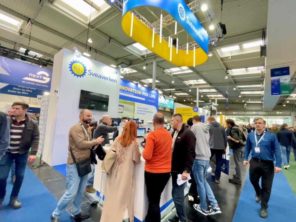 Тайтен Машинері Україна оголосила про випуск нового автопілоту під власним брендом T-Line: початок нової ери технологічних рішень для українського агро-ринку