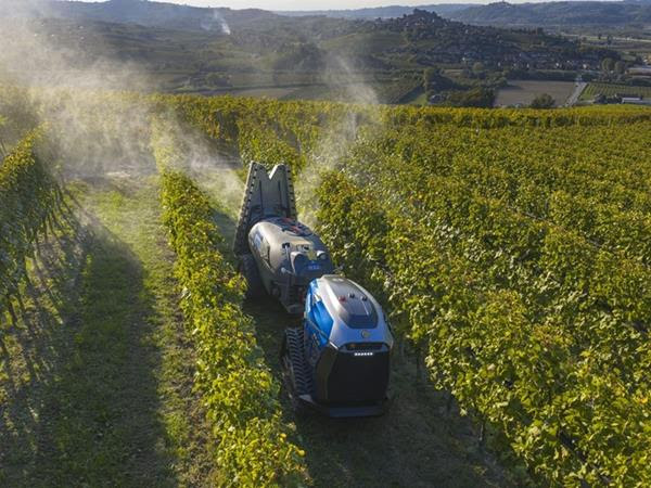 New Holland презентує автономного робота R4 на GOFAR Field Day у Франції