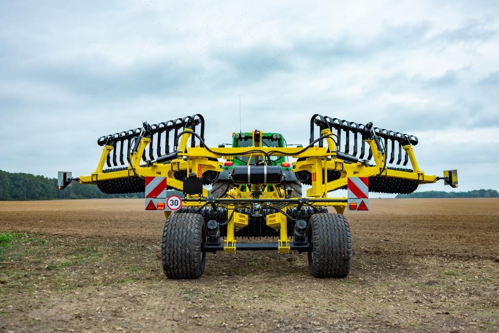 BEDNAR виходить на сегмент українського ринку прикочуючих котків - продано перший GALAXY GE