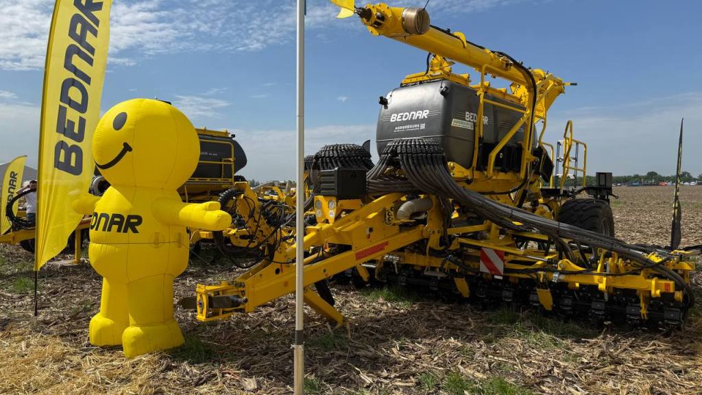BEDNAR відкрив сезон Днів поля на AGRO Challenge: 20 рішень для різних технологій землеробства