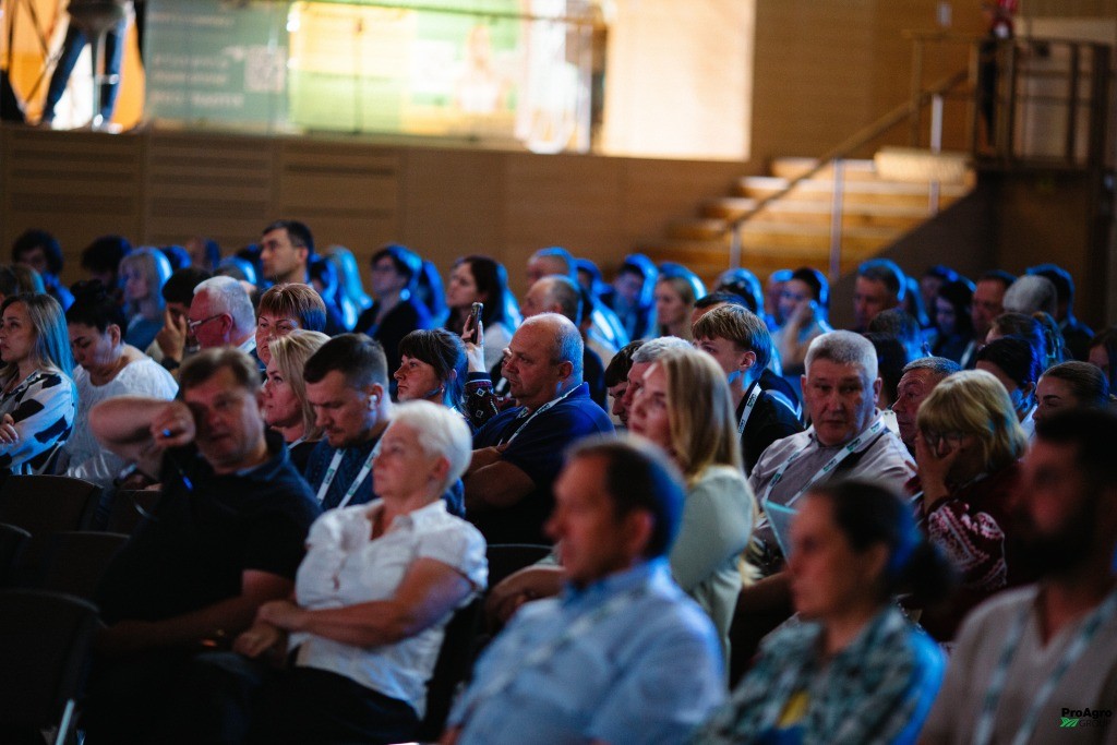 AgTech Forum 2026: від першого ШІ-агрохіміка до автономних тракторів
